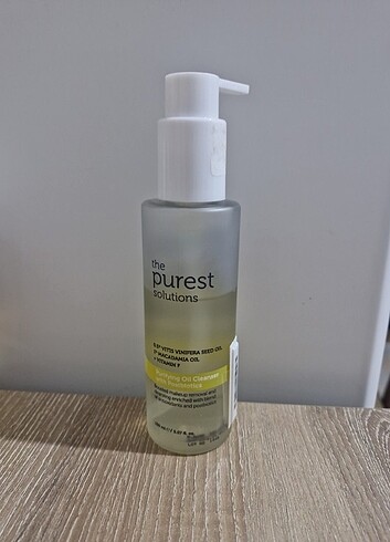 The purest solutions yüz temizleme yağı