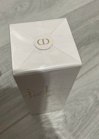  Beden Renk Dior J'adore Kadın Parfümü 100 ml
