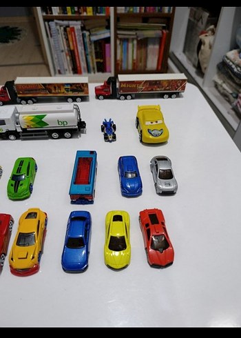 Renkli Mini Oyuncak Arabalar Seti - Görsel 5