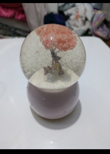 Beyaz Kar Küresi Figürin - Görsel 5