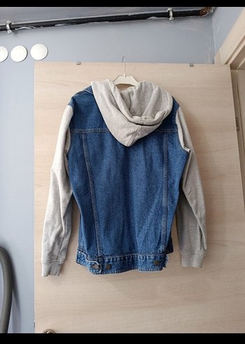 Gri Kapişonlu Denim Ceket - Görsel 2