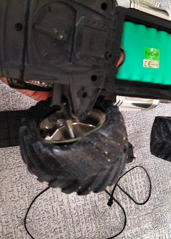 Toyota Tundra Oyuncak Araba - Görsel 13