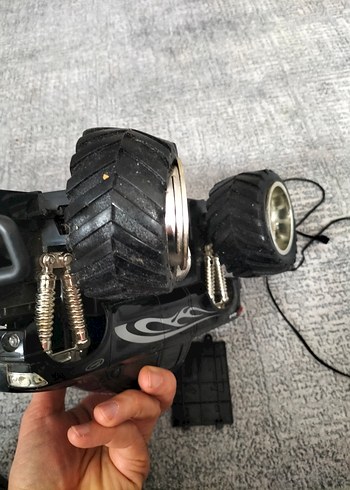 Toyota Tundra Oyuncak Araba - Görsel 11