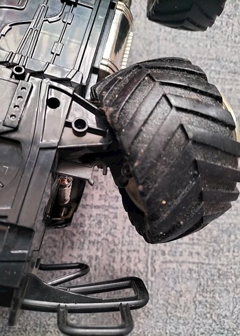 Toyota Tundra Oyuncak Araba - Görsel 7