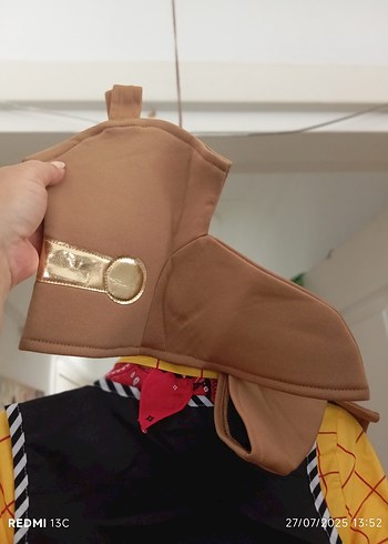 6 Yaş Beden sarı Renk Disney Şerif Woody