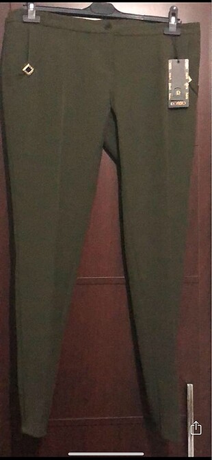 Kına Yeşili Pantolon