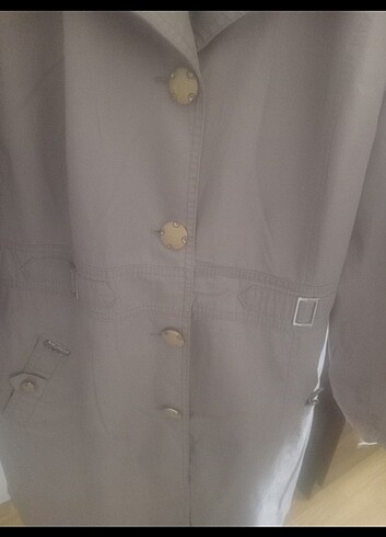 50 beden vizon rengi trenckot.