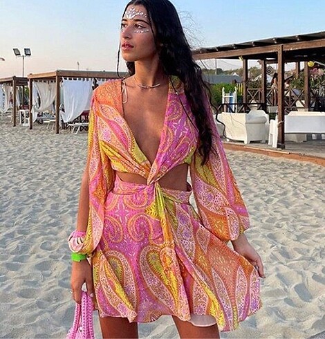Zara yeni sezon efsane pencere detaylı desenli elbise ????