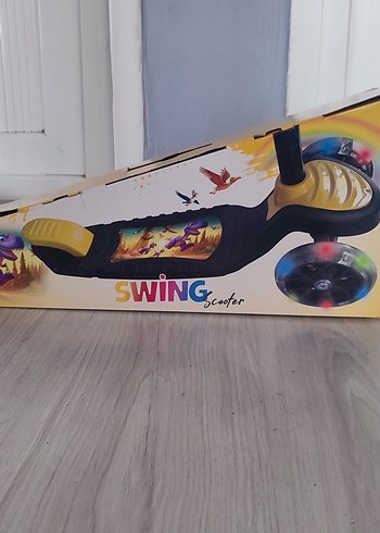 Renkli Çocuk Scooter'ı - Görsel 3