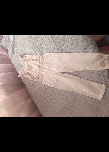 LC Waikiki 4'5 yaş tertemiz tulum