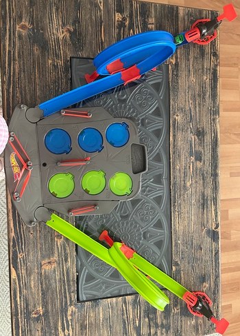 Hotwheels araba yarış seti - Görsel 4