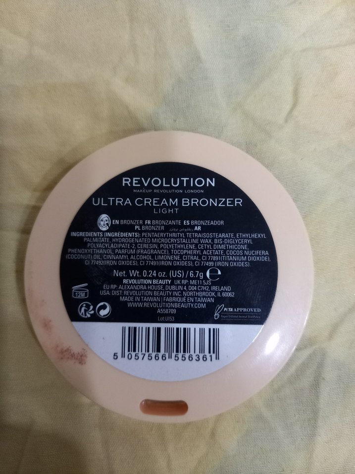 Revolution Krem Bronzer - Görsel 3