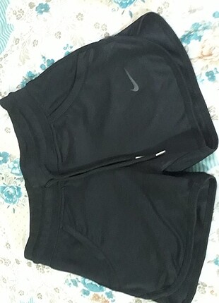 m Beden siyah Renk Nike deniz sortu
