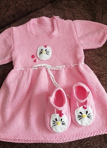 Bebek elbisesi