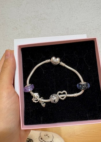 Pandora Beyaz Zincir Detaylı Minimalist Bileklik pandora