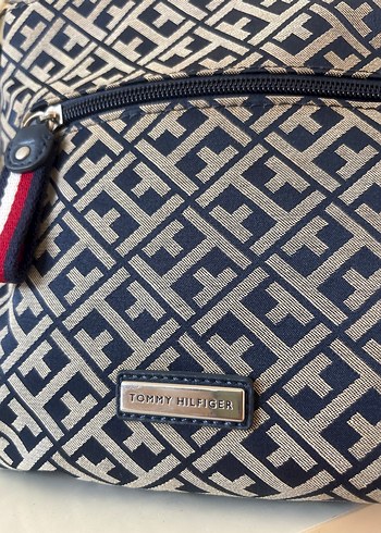 Tommy Hilfiger Askılı Çanta - Görsel 3