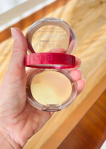 L'Oréal Infaillible Pudra Fondöten - Açık Bej - Görsel 2