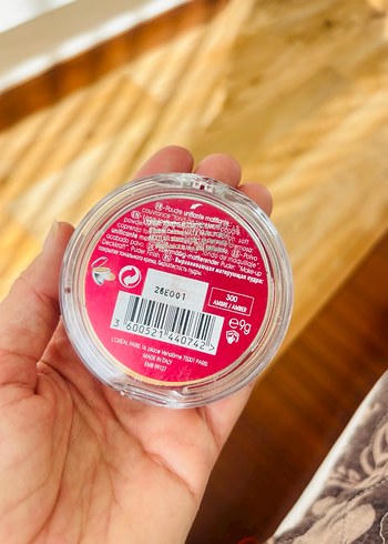 L'Oréal Infaillible Pudra Fondöten - Açık Bej - Görsel 4