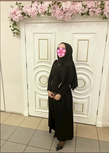  Beden siyah taş detaylı elbise