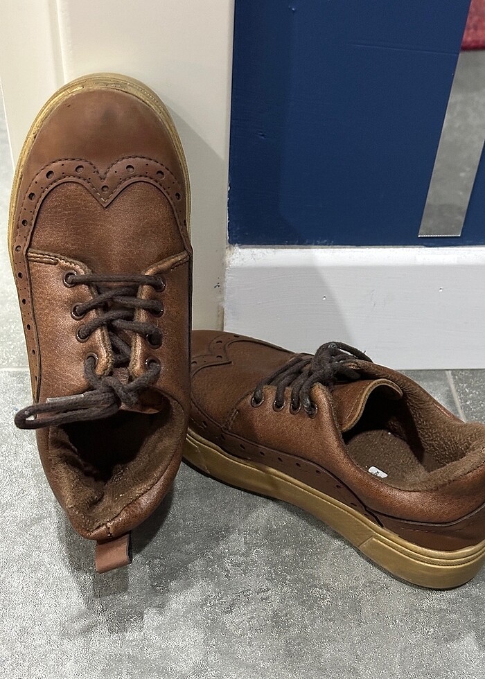 Okul ayakkabısı - Görsel 4