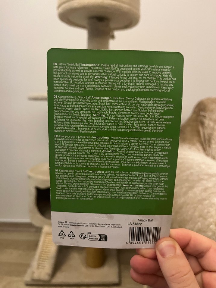 Zooplus Kırmızı Ödül mama hazneli oyuncak kedi / köpek - Görsel 2