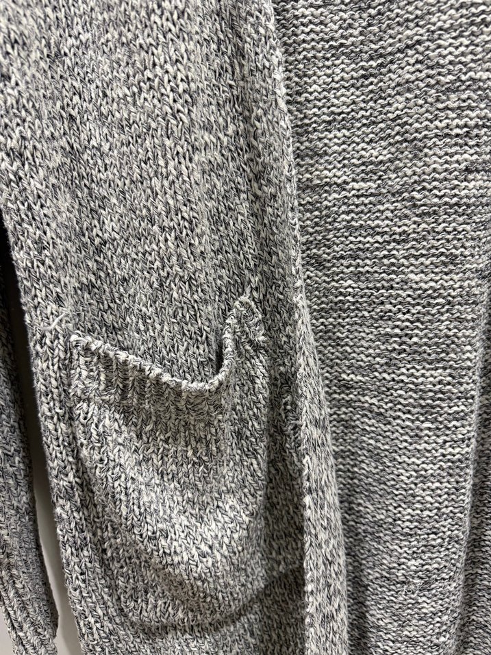 Gri Uzun Örgü Kadın Hırka - Görsel 2