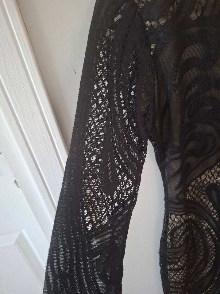 Dantel Detaylı Mango Siyah Midi Elbise - Görsel 4