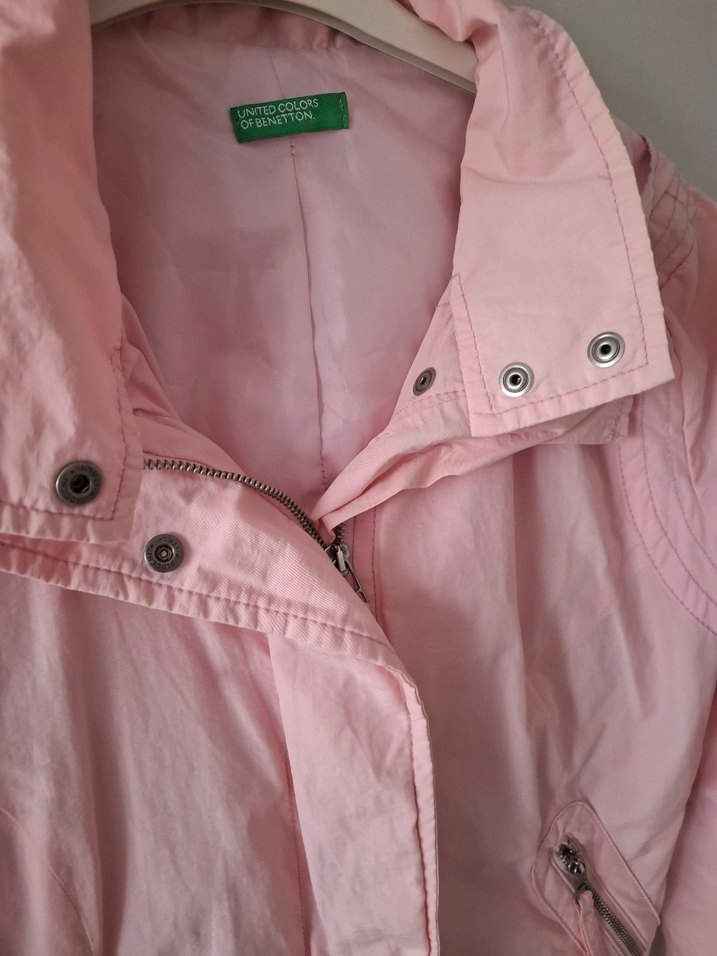 pembe benetton  yağmurluk - Görsel 4