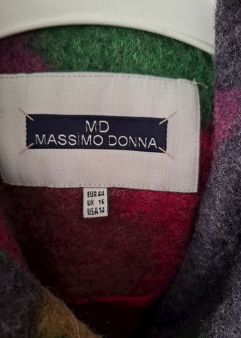 38 beden Uzun, Düğmeli Çok Renkli Yün Kadın Kaban - Görsel 3