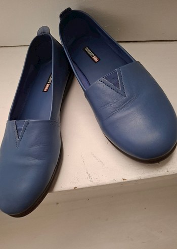 36 numara deri Mavi Babet