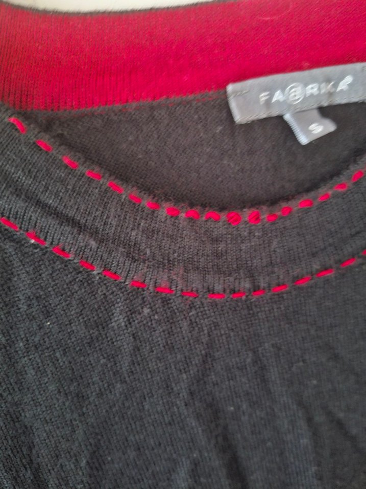 Fabrika markaDüğmeli Siyah Midi triko Elbise - Görsel 2