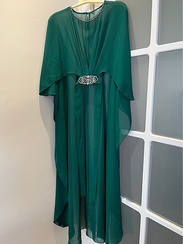 abiye zümrüt yeşilidir - Görsel 3