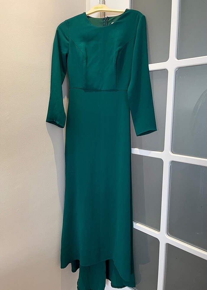 abiye zümrüt yeşilidir - Görsel 4