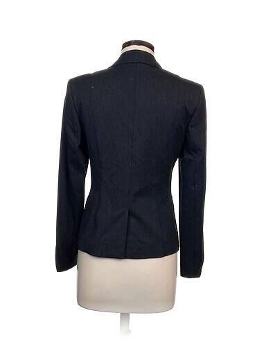 38 Beden ipekyol Blazer %70 İndirimli.