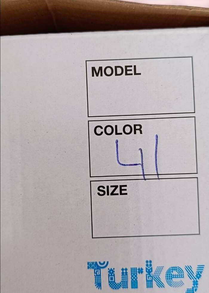 SIFIR KUTUSUNDA ERKEK BOT - Görsel 5