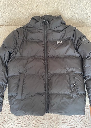 Helly Hansen Siyah Kapusonlu Sisme Mont