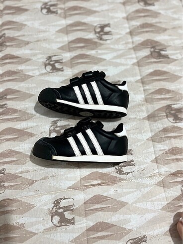 25 Beden Adidas Samoa