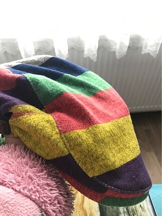 Çok renkli ayarlanabilir şapka