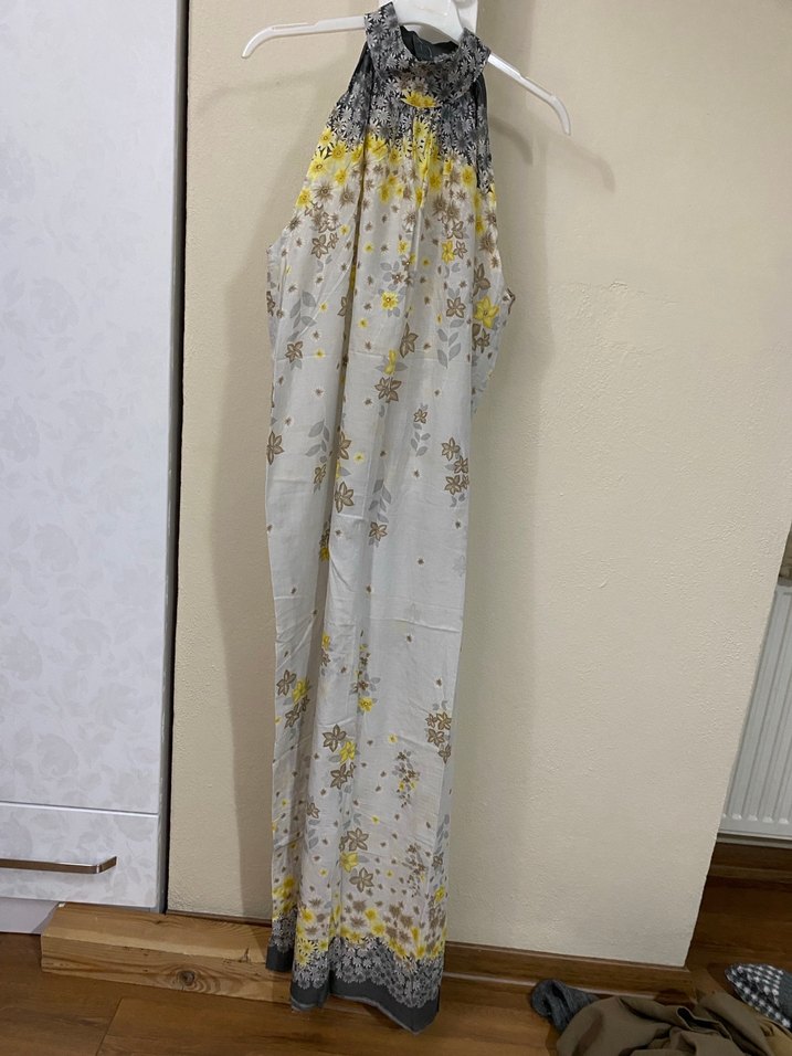 Bohem Gri Çiçekli Yüksek Yakalı Plaj Elbisesi - Görsel 4