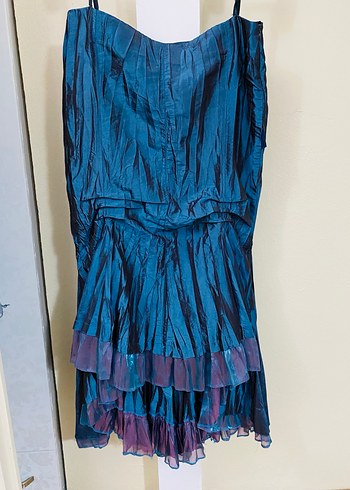 Piliseli Yaka ve Kolsuz Kadın Abiye Takım - Görsel 5