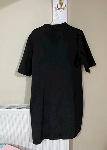 Siyah Kısa Kollu Midi Elbise - Görsel 3