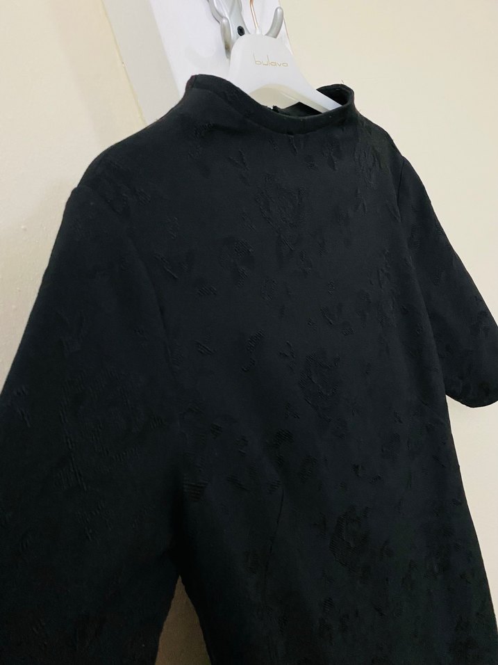 Siyah Kısa Kollu Midi Elbise - Görsel 4