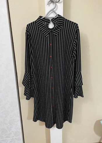 Düğmeli Siyah Beyaz Çizgili Kadın Tunik - Görsel 3