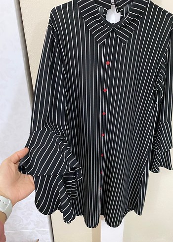 Düğmeli Siyah Beyaz Çizgili Kadın Tunik - Görsel 4