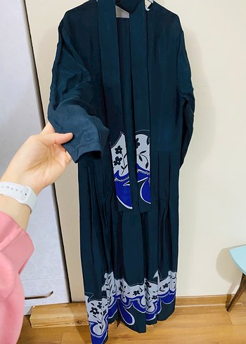 Uzun Mavi Desenli Kadın Elbise - Görsel 2