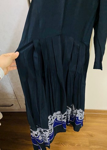 Uzun Mavi Desenli Kadın Elbise - Görsel 3