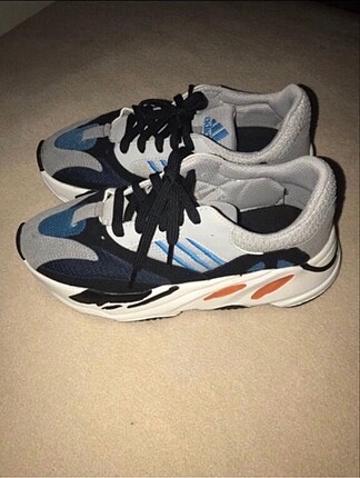 38 Beden Adidas Spor Ayakkabı
