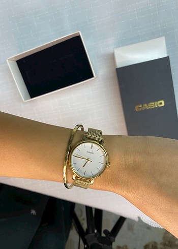 Casio Altın Renk Kadın Casio Saat ve Bileklik