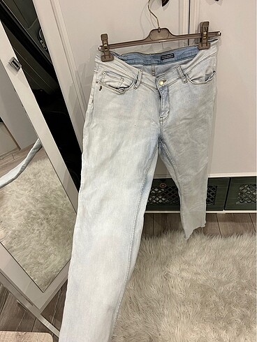 tommy hilfiger jean