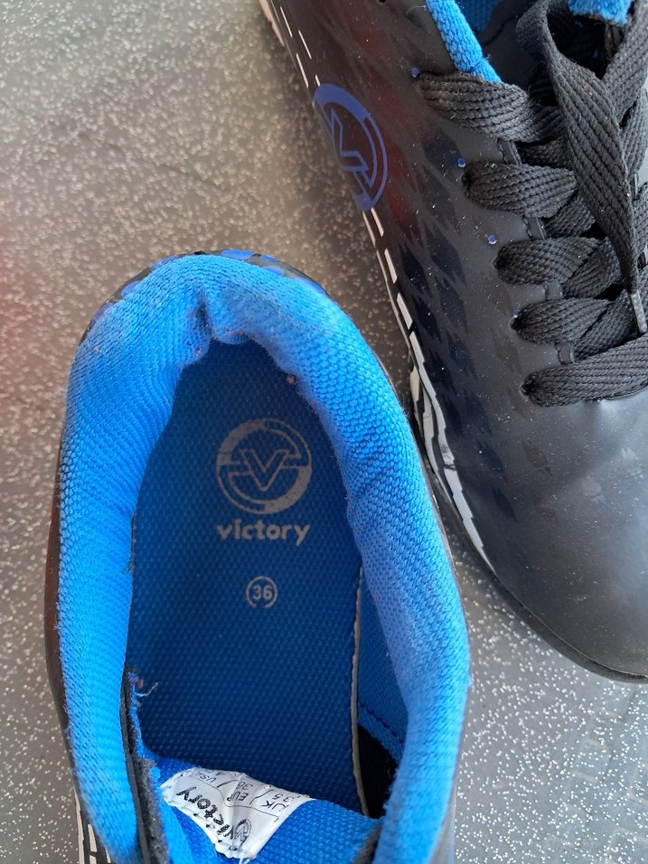 Halı Saha ayakkabı - Görsel 2